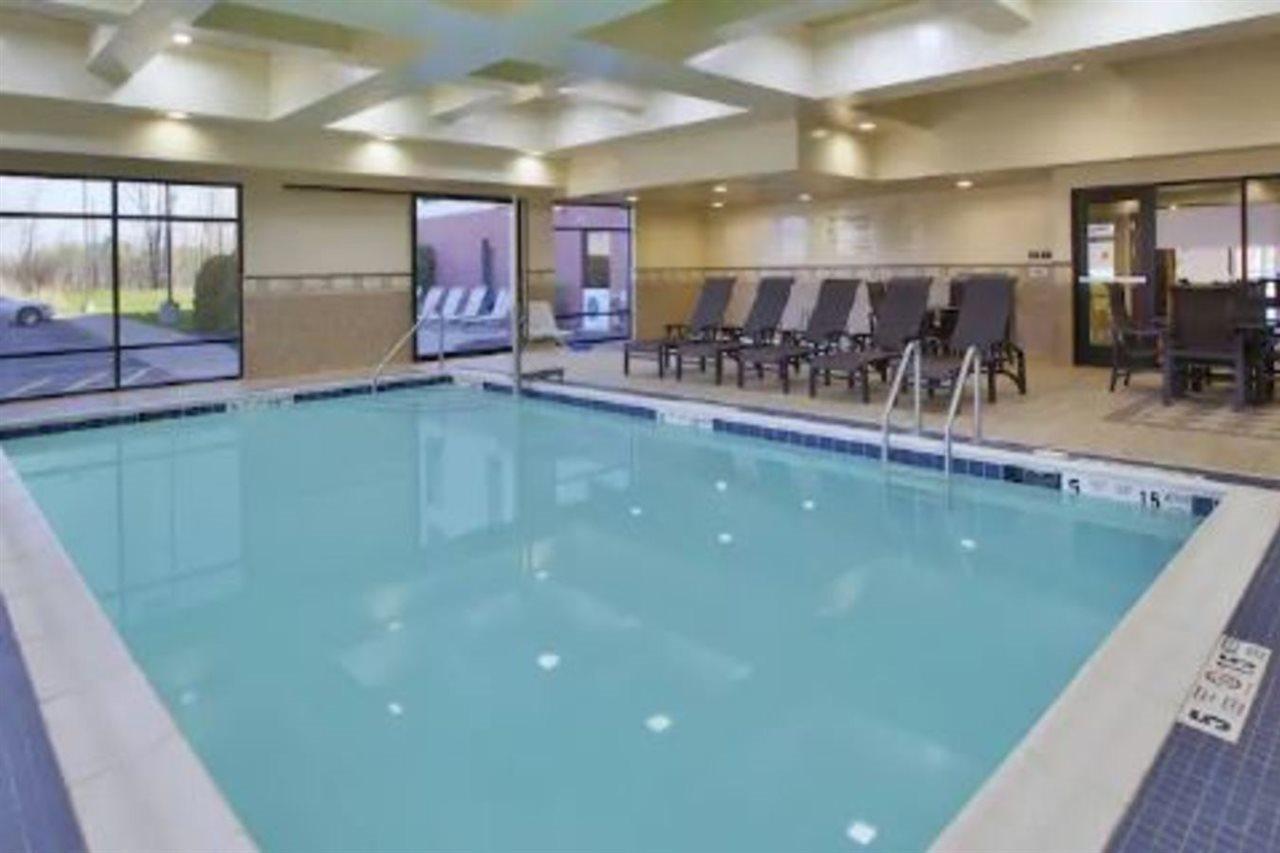 Hotel Hampton & Plattsburgh