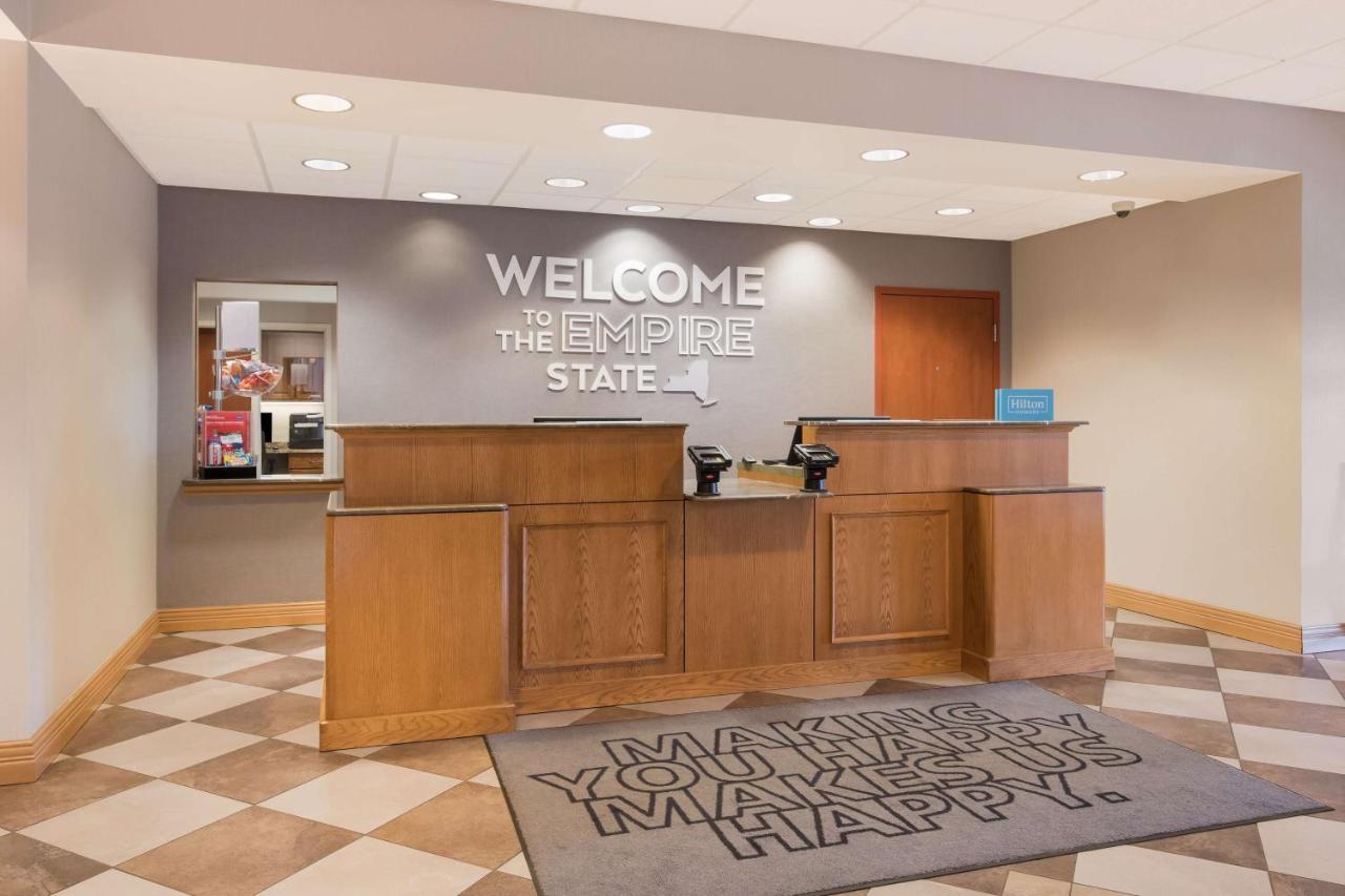 Hampton & Hotel Plattsburgh