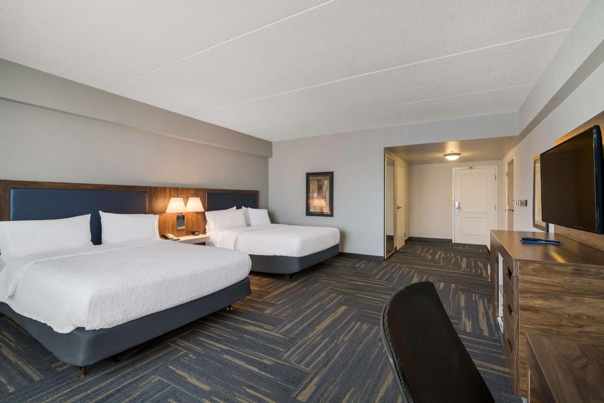 Hampton & 3* Plattsburgh