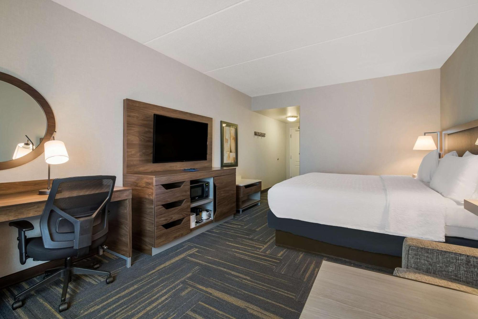 Hampton & 3* Plattsburgh