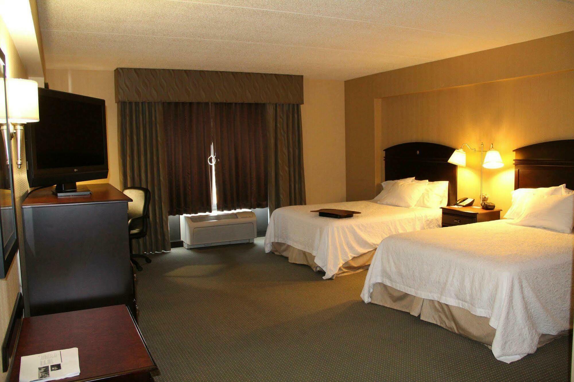 Hampton & Hotel Plattsburgh